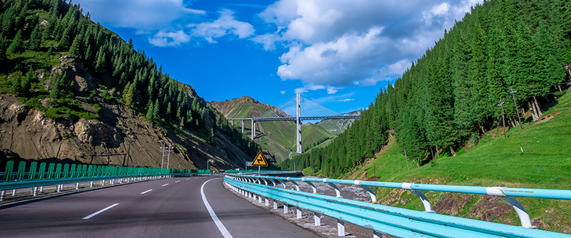護欄網生產廠家介紹護欄網的防護效果